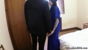 Teaching How To Do Blowjob 21 Year Old Refugee In My Hotel Room For Sex