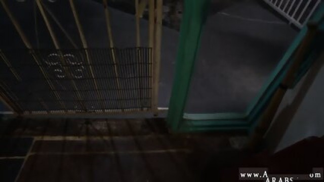 Arab Man White Female And Two Beauty Desperate Arab Woman Fucks For Money