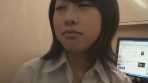難民と化した家出娘を紹介してくれるネットカフェ HUNT-091