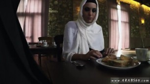 Shoot Blowjob And Public Xxx Hungry Woman Gets Food And Fuck