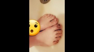 Teen Boy Pee's on his Dirty Feet