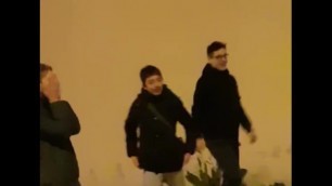 2 Fratelli Condividono Lo Stesso Buco Nero