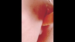 Girl Coming by Fingering Pussy and Dilldo Fuck