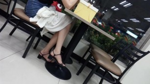 CANDID HIGH HEEL FEET