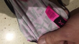 Nice Smell from Sisters Panties make me Cum Fast!