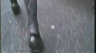 Walking Heelpopping 2