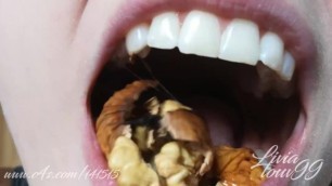 LiviaLouv Crushing Nuts with her Powerful Teeth