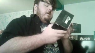 Thicc Boi Drinks Creamy Coffee from Hot | Mug Hot 'n' Wet Video