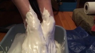 Sexy Cougar Feet Squishing in Gooey Marshmallow