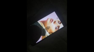 Cumtribute for MØ