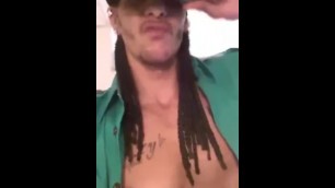 Do I look in Green Ladys