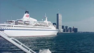 Luxury yacht of travel for sex on the sea (El yate del sexo)