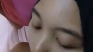 Hijab muslim blowjob horny