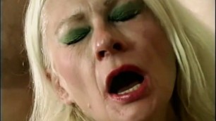 Hot cougar makes me feel pleasure! (The unforgettable Porn Emotions in HD restyling version)