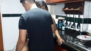 She eats my whole cock in her mouth, my stepmother is an expert!