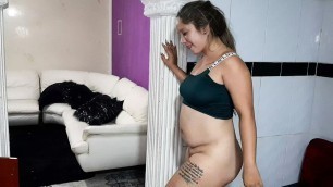 My stepsister gives me a delicious blowjob while I do maintenance in the kitchen. Pt 2.I fuck her tight and rich pussy.